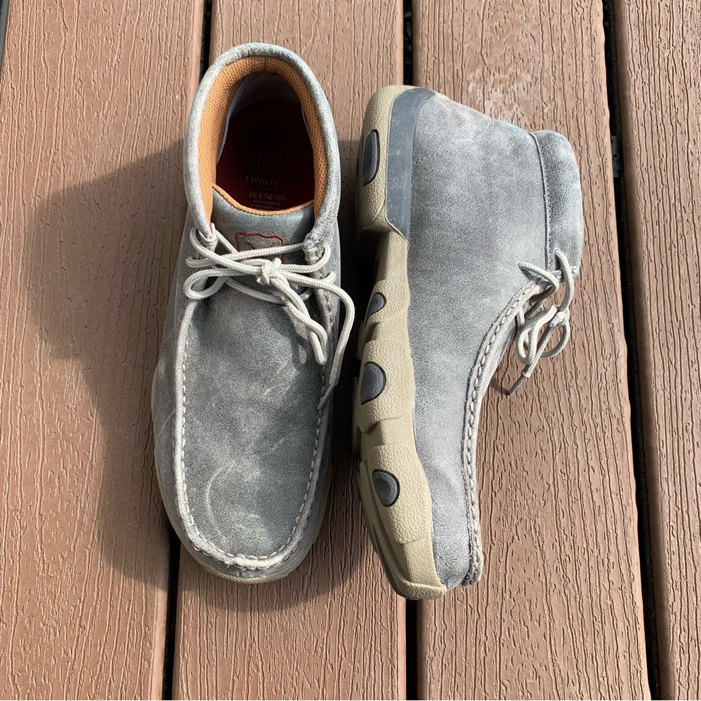 Twisted X Men's Chukka Driving Moc Grey Lace Up Shoes